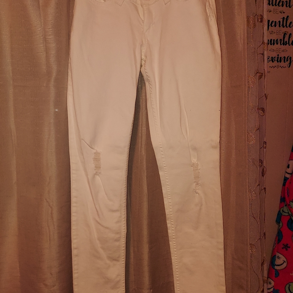 White hot jeans